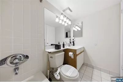 609 Mark Twain Way, Mahwah, NJ 07430 - Photo 20