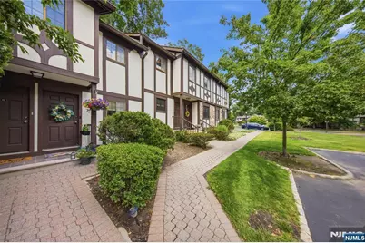 609 Mark Twain Way, Mahwah, NJ 07430 - Photo 42