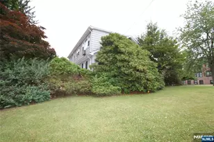 179 Mohawk Ave 2, Hawthorne, NJ 07506 - Photo 4