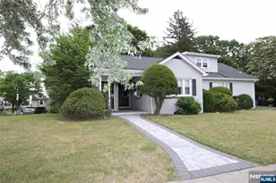 179 Mohawk Ave 2, Hawthorne, NJ 07506 - Photo 1