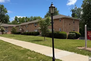 16-30 Van Buren Ave 24-D, River Edge, NJ 07661 - Photo 2