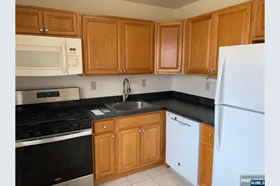 16-30 Van Buren Avenue 24-D #24-D, River Edge, NJ 07661 - Photo 10