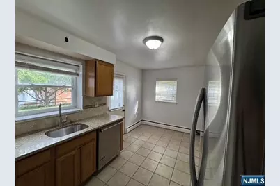 125 Princeton Place 1 #1, Palisades Park, NJ 07650 - Photo 14