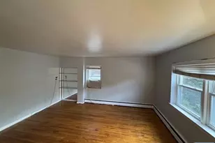125 Princeton Pl 1, Palisades Park, NJ 07650 - Photo 4