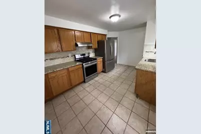 125 Princeton Place 1 #1, Palisades Park, NJ 07650 - Photo 16