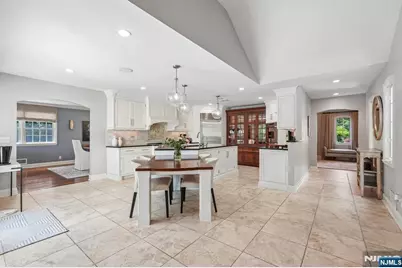 650 Fairview Place, Wyckoff Township, NJ 07481 - Photo 8