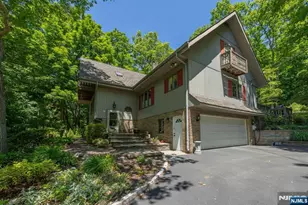 1150 Lakeside Dr, Vernon, NJ 07422 - Photo 1