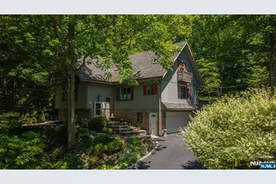 1150 Lakeside Drive, Vernon, NJ 07422 - Photo 2