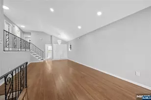 11 Hampton Pl, Nutley, NJ 07110 - Photo 10