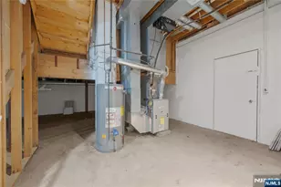 11 Hampton Pl, Nutley, NJ 07110 - Photo 30