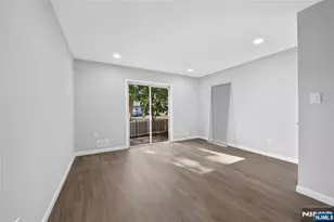 11 Hampton Pl, Nutley, NJ 07110 - Photo 42