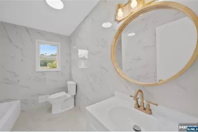 11 Hampton Place, Nutley, NJ 07110 - Photo 32