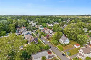 11 Hampton Pl, Nutley, NJ 07110 - Photo 8