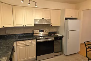 468 Liberty Street 201, Little Ferry, NJ 07643 - Photo 10