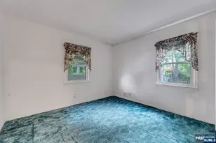 195 Bergen Ave, New Milford, NJ 07646 - Photo 12