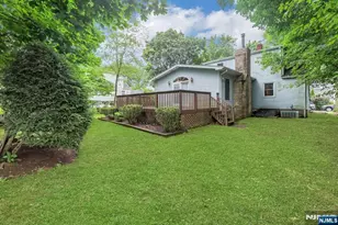 195 Bergen Ave, New Milford, NJ 07646 - Photo 28