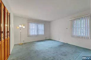 195 Bergen Ave, New Milford, NJ 07646 - Photo 14