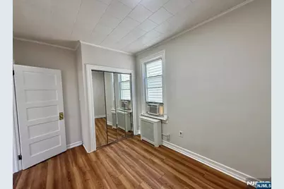 308 Davis Avenue Apt2 #APT2, Harrison, NJ 07029 - Photo 6