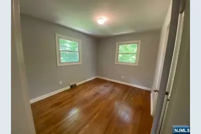 1398 River Road, Teaneck Township, NJ 07666 - Photo 8