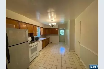 1398 River Road, Teaneck Township, NJ 07666 - Photo 4