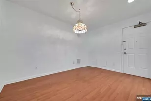 189 Forest Ave 219, Paramus, NJ 07652 - Photo 8