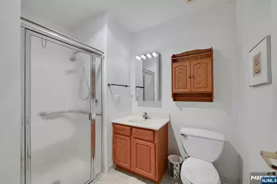 189 Forest Avenue 219 #219, Paramus, NJ 07652 - Photo 12