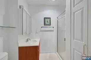 189 Forest Ave 219, Paramus, NJ 07652 - Photo 10