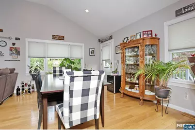 117 Roxbury Road, Dumont, NJ 07628 - Photo 14