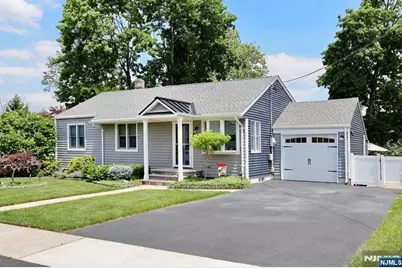 117 Roxbury Road, Dumont, NJ 07628 - Photo 40