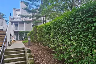 2 Fox Run Dr, Englewood, NJ 07631 - Photo 1