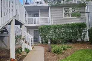 2 Fox Run Dr, Englewood, NJ 07631 - Photo 2