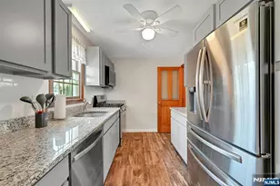 71 View St, Bergenfield, NJ 07621 - Photo 38
