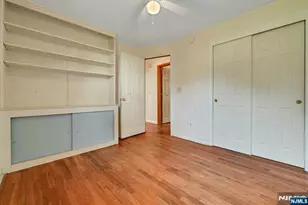 71 View St, Bergenfield, NJ 07621 - Photo 16