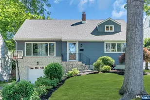 10 Bryn Mawr Rd, West Orange Township, NJ 07052 - Photo 2