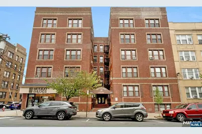 6601 Bdway E7 #E7, West New York, NJ 07093 - Photo 2