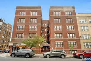 6601 Bdway E7, West New York, NJ 07093 - Photo 2