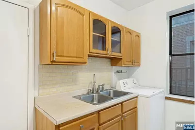 6601 Bdway E7 #E7, West New York, NJ 07093 - Photo 10