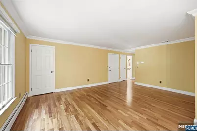 137 S Maple Avenue B #B, Park Ridge, NJ 07656 - Photo 6