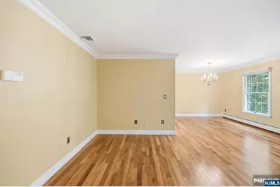 137 S Maple Avenue B #B, Park Ridge, NJ 07656 - Photo 8