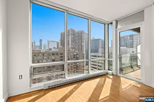 20 Newport Parkway 2303, Jersey City, NJ 07310 - Photo 4