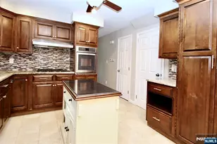 73 Oneida Ave, Oakland, NJ 07436 - Photo 12