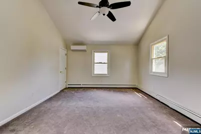 5 Reaville Court, Parsippany, NJ 07054 - Photo 28