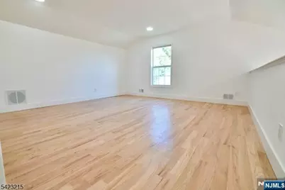 330 Winthrop Drive, Nutley, NJ 07110 - Photo 12