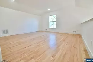 330 Winthrop Dr, Nutley, NJ 07110 - Photo 12