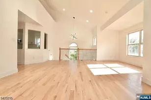 330 Winthrop Dr, Nutley, NJ 07110 - Photo 4