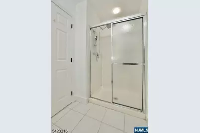 330 Winthrop Drive, Nutley, NJ 07110 - Photo 24