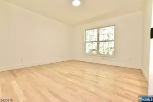 330 Winthrop Dr, Nutley, NJ 07110 - Photo 18