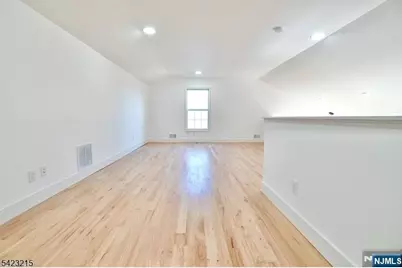 330 Winthrop Drive, Nutley, NJ 07110 - Photo 10