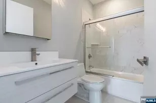 159 Cedar 201, Fort Lee, NJ 07024 - Photo 6