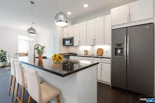 159 Cedar 201, Fort Lee, NJ 07024 - Photo 2